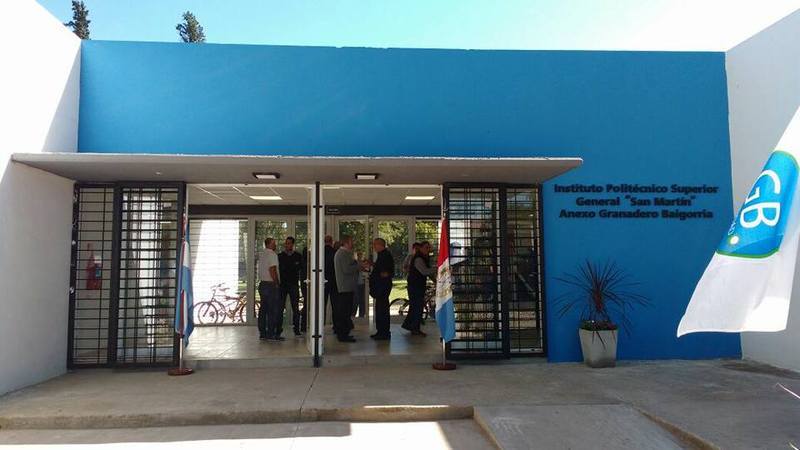 Imagen de Quedó inaugurado oficialmente el nuevo edificio del politécnico en Baigorria