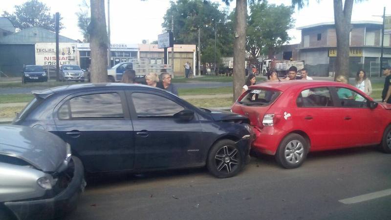 Imagen de Choque en cadena sobre la ruta 11