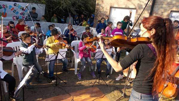 Orquesta de Cuerdas Municipales de Beltr&aacute;n