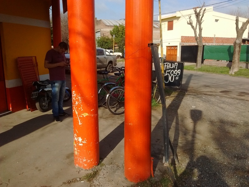 El robo quedó registrado en las cámaras de seguridad
