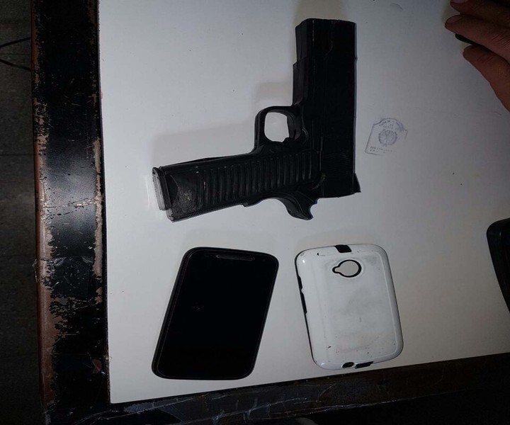 El arma utilizada era de pl&aacute;stico