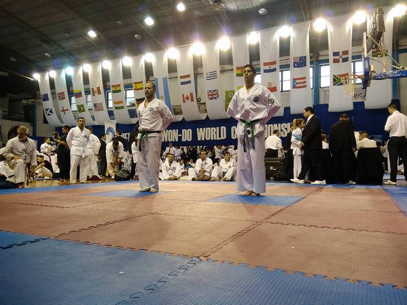 Los Taekwondistas de la Vecinal Uni&oacute;n y Amistad