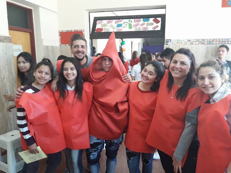 Los alumnos y docentes de las Escuela Secundarias de la ciudad