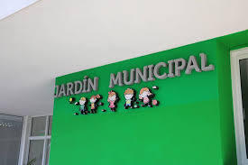 El jard&iacute;n ubicado en el Camping Municipal