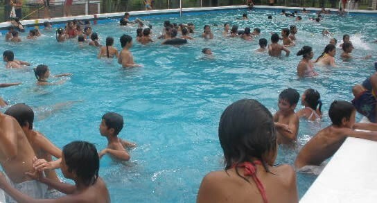 La pileta del Camping Municipal