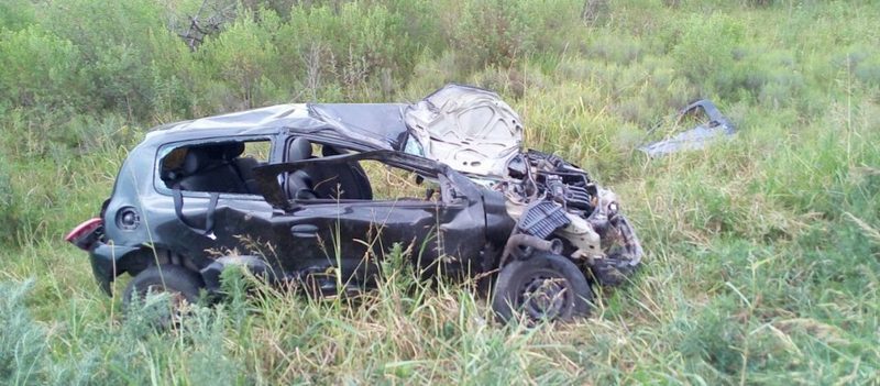 Así quedó uno de los vehículos siniestrados Así quedó uno de los vehículos siniestrados