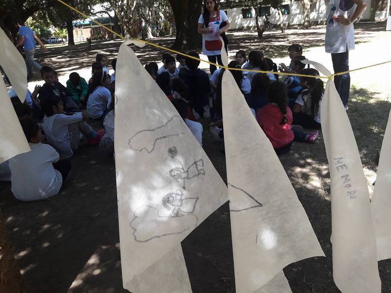 Los pa&ntilde;uelos en la Plaza 9 de Julio