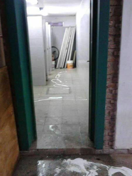 El estado de un sector del colegio El estado de un sector del colegio