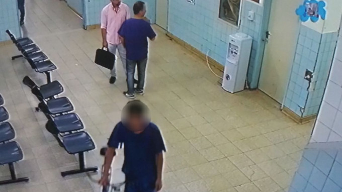 El momento en que se lleva el rodado