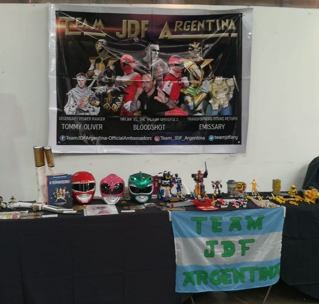 El stand con fan&aacute;ticos de la ciudad