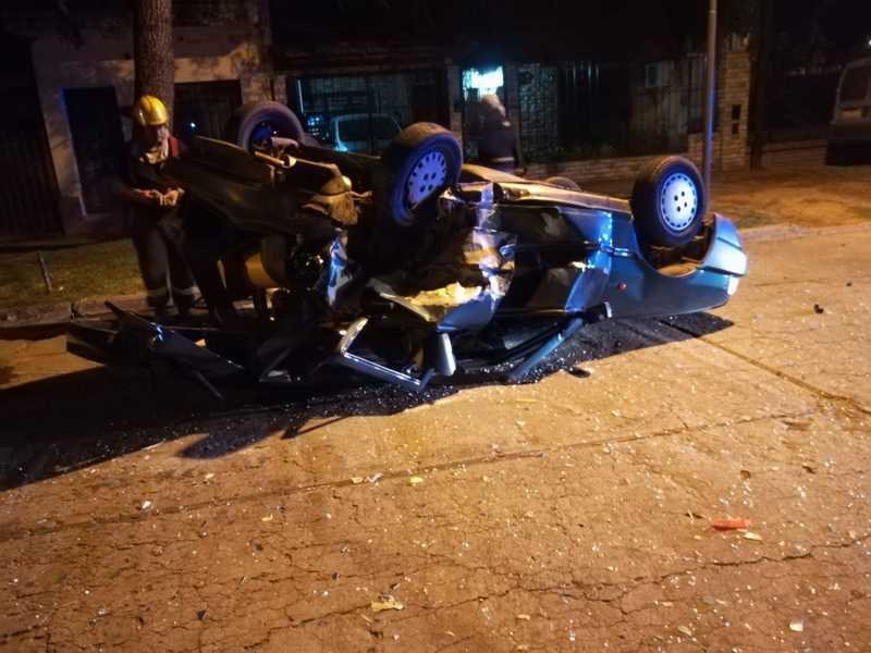 As&iacute; qued&oacute; uno de los veh&iacute;culos involucrados