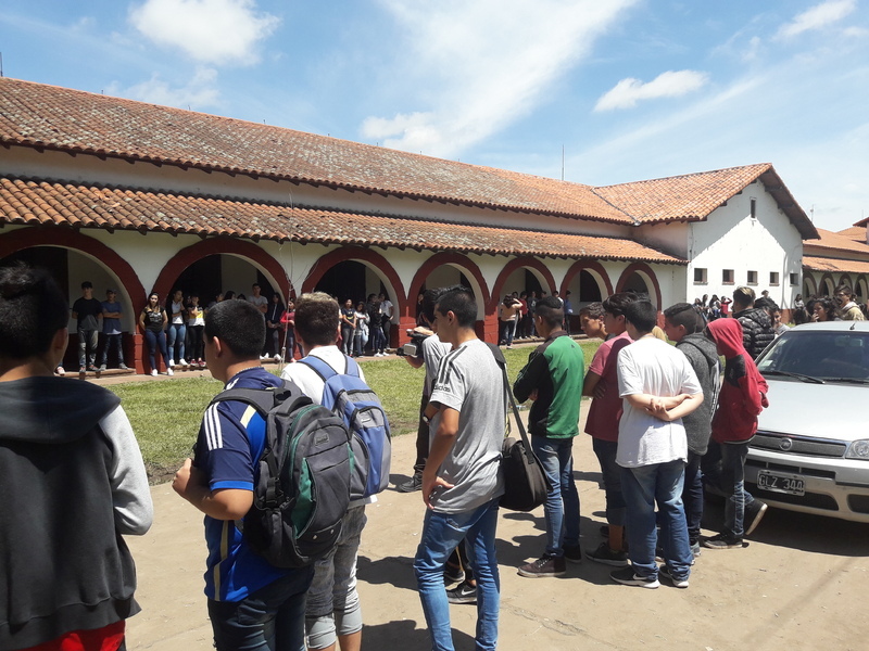 La escuela secundaria de la ciudad