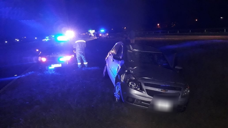 El cuerpo sin vida sobre el corredor vial