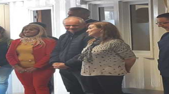 La Ministra de Salud recorri&oacute; el centro de Salud Los Robles