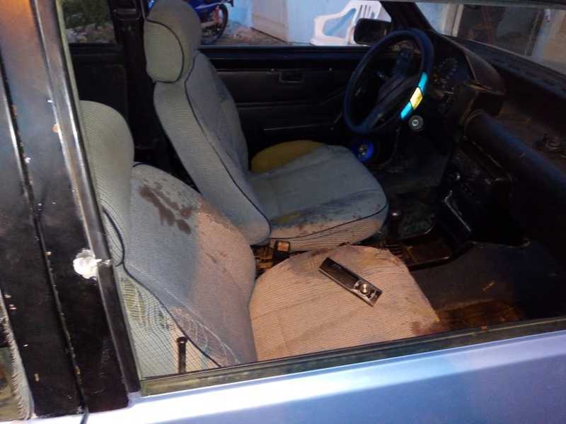 El vehículo baleado en la tarde de hoy