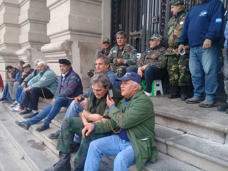 La protesta frente a la Casa Gris