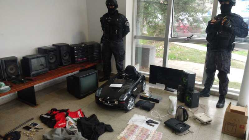 Parte de los elementos secuestrados