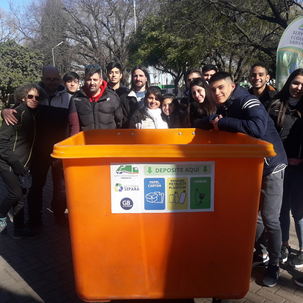 Los alumnos de la escuela t&eacute;cnica 550