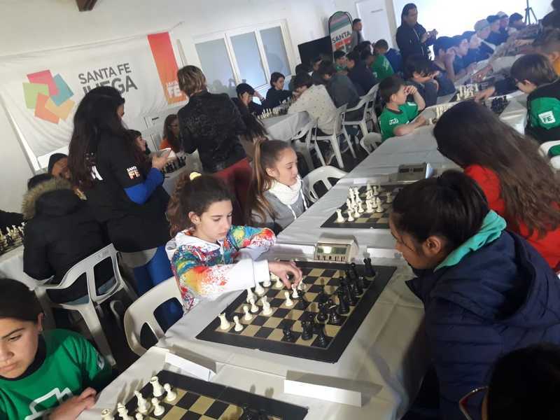 Los ni&ntilde;os clasificando para el certamen nacional