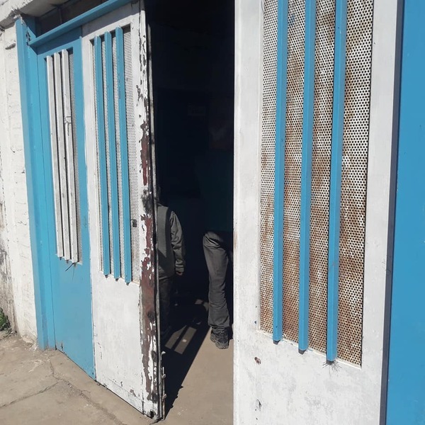 Fue violentada la puerta principal Fue violentada la puerta principal