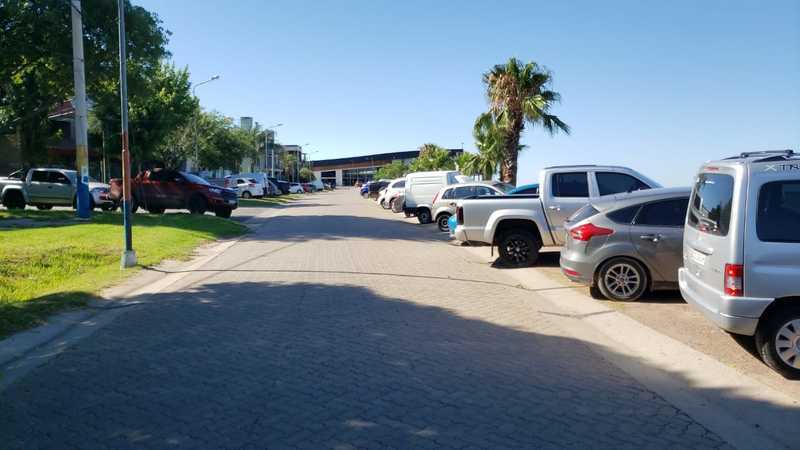 La problem&aacute;tica del los autos sobre la barranca del r&iacute;o