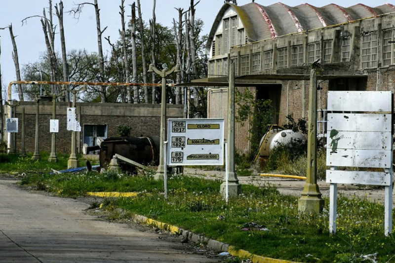 El asentamiento irregular se extiende por la zona costera