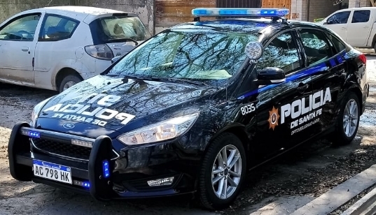 M&oacute;vil policial santafesino