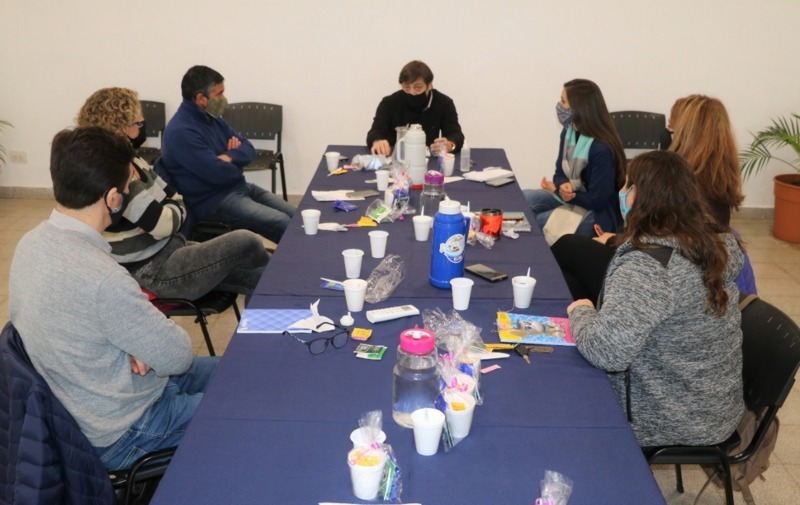 La reunión celebrada en la ciudad La reunión celebrada en la ciudad