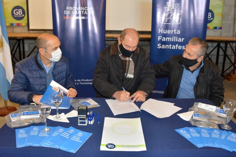 La firma del acuerdo La firma del acuerdo