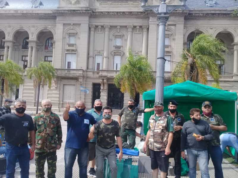 La protesta frente a la casa gris