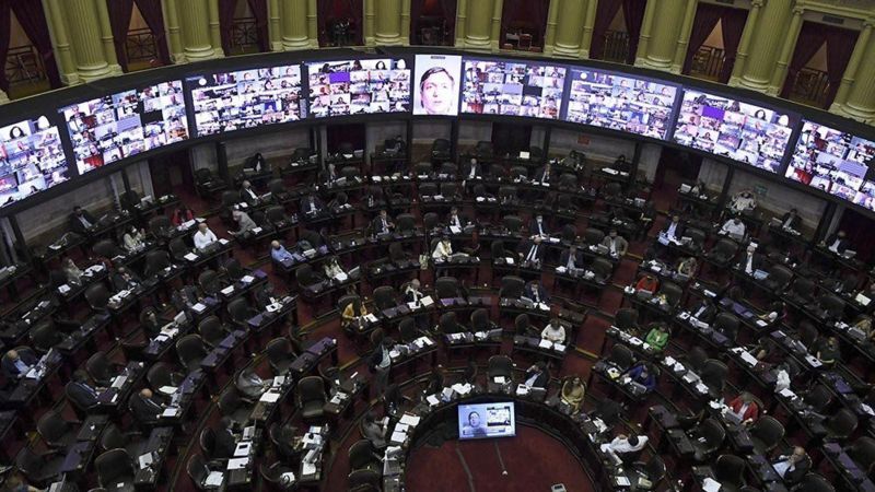 La maratónica sesión en el Congreso