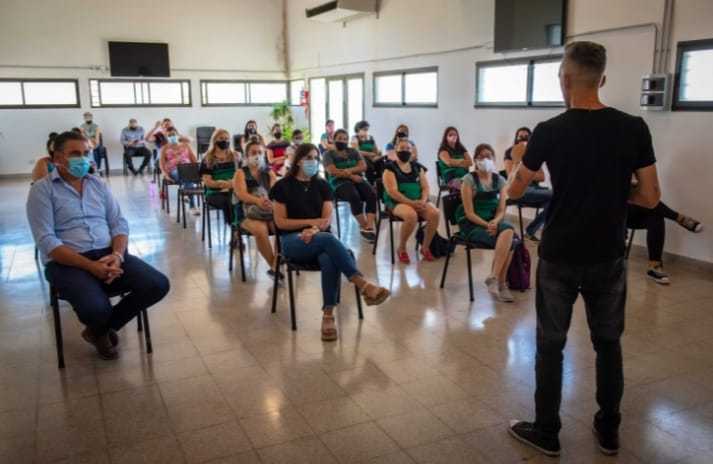 la reunión en Estacion Esperanza