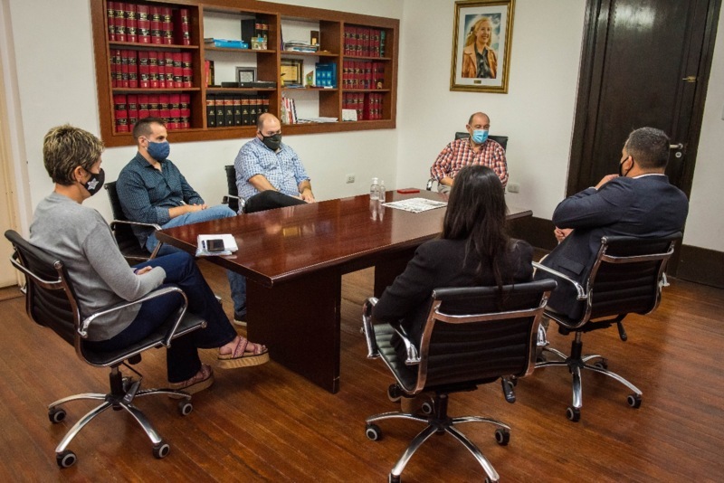 La reuni&oacute;n en el municipio local