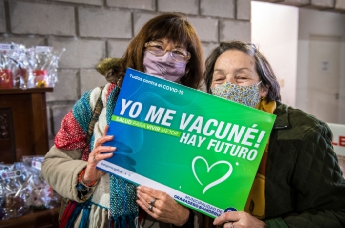 M&aacute;s vacunas contra el covid