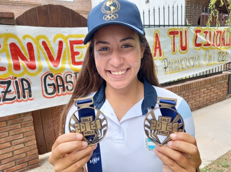 La joven deportista de la ciudad