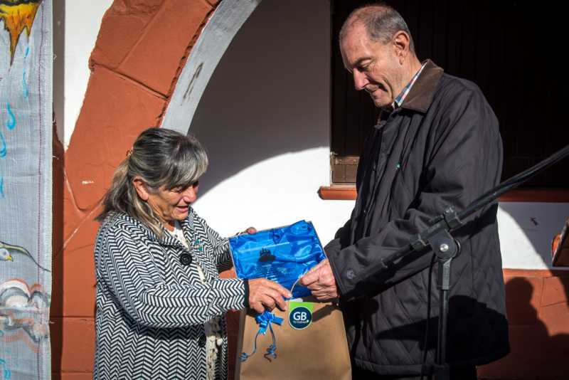 Reconocimiento a los ca&iacute;dos en guerra