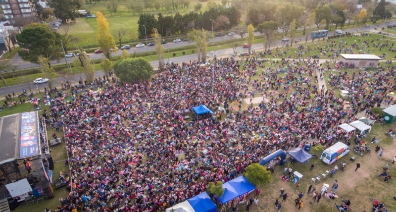 Una multitud en el Nac