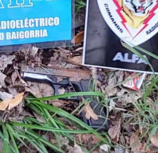 Imagen de Encontraron un arma de fuego frente a un jardín de infantes Imagen de Encontraron un arma de fuego frente a un jardín de infantes