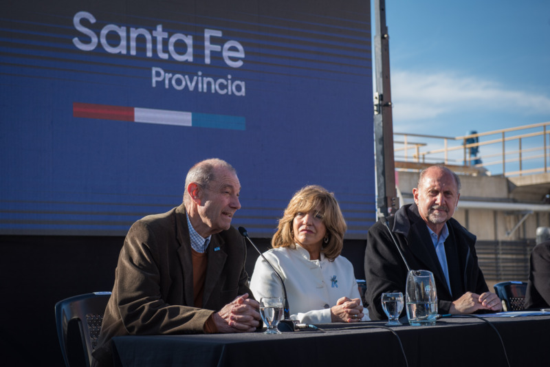 El Gobernador Perotti junto al intendente de la ciudad