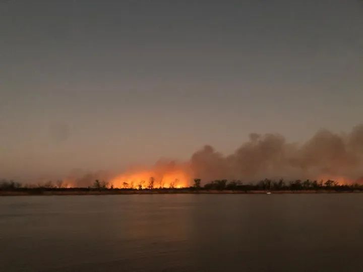 As&iacute; se ve&iacute;a durante el fin de semana el fuego en las Islas