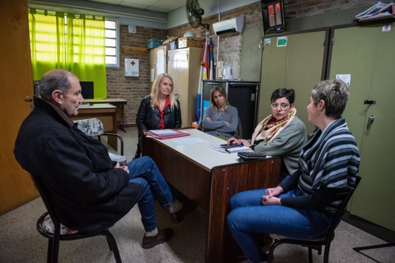 La reunión en el municipio local La reunión en el municipio local