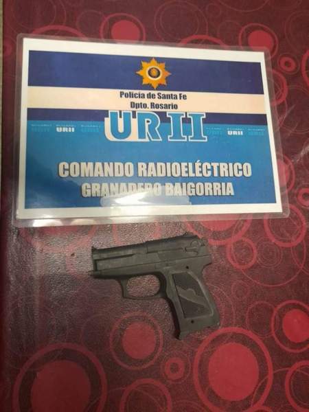 El arma de juguete secuestrada