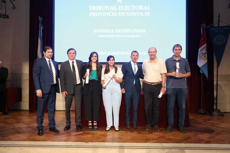 Las autoridades electas de la ciudad