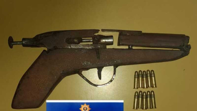El arma secuestrada