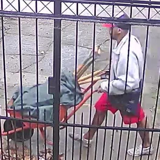 El delincuente escrachado El delincuente escrachado