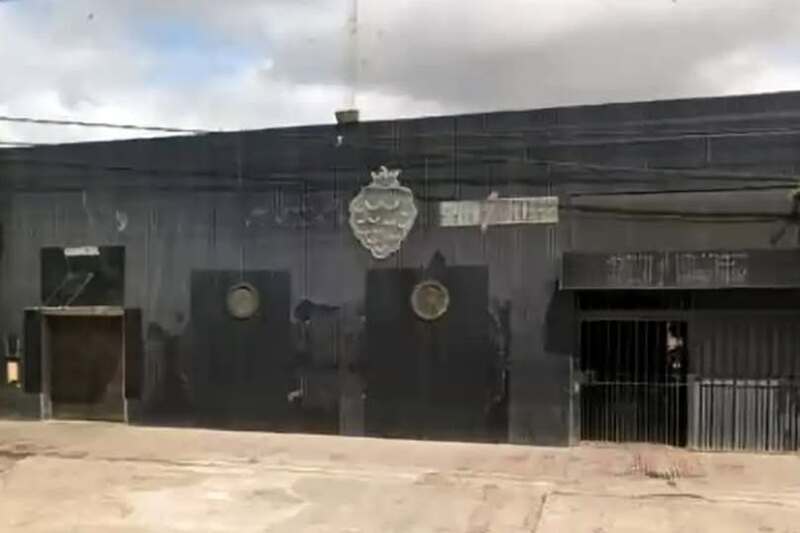 El local atacado