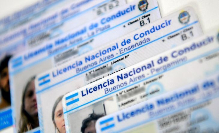 Imagen de La falta de pl&aacute;sticos demora la entrega de licencias de conducir en Baigorria