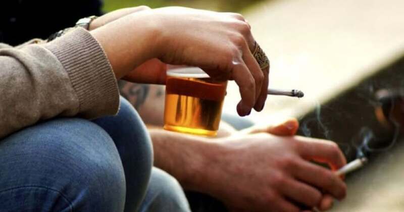 Charla sobre excesos