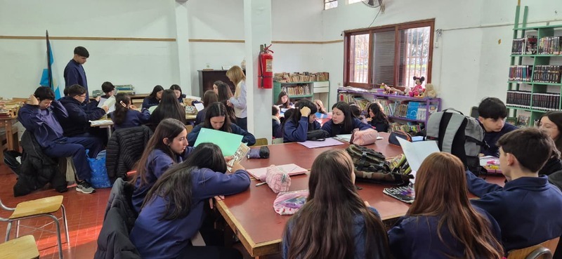 La Biblioteca Jos&eacute; Hernandez