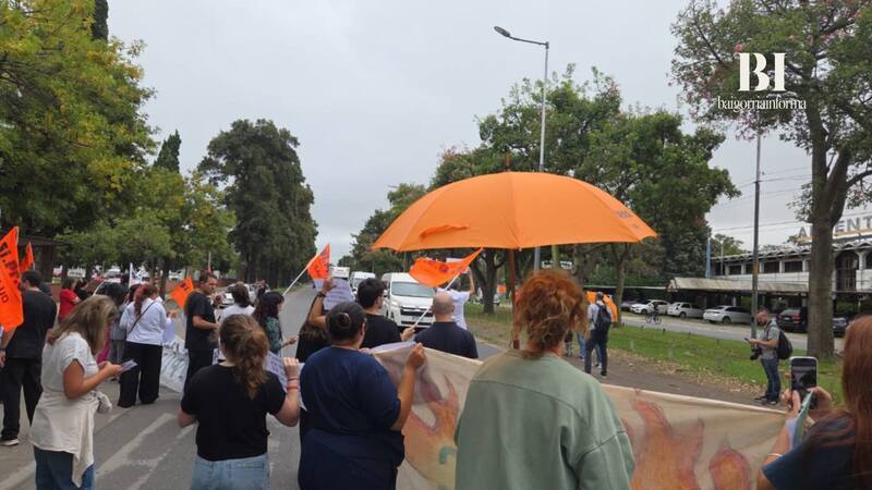 La concentraci&oacute;n frente al nosocomio